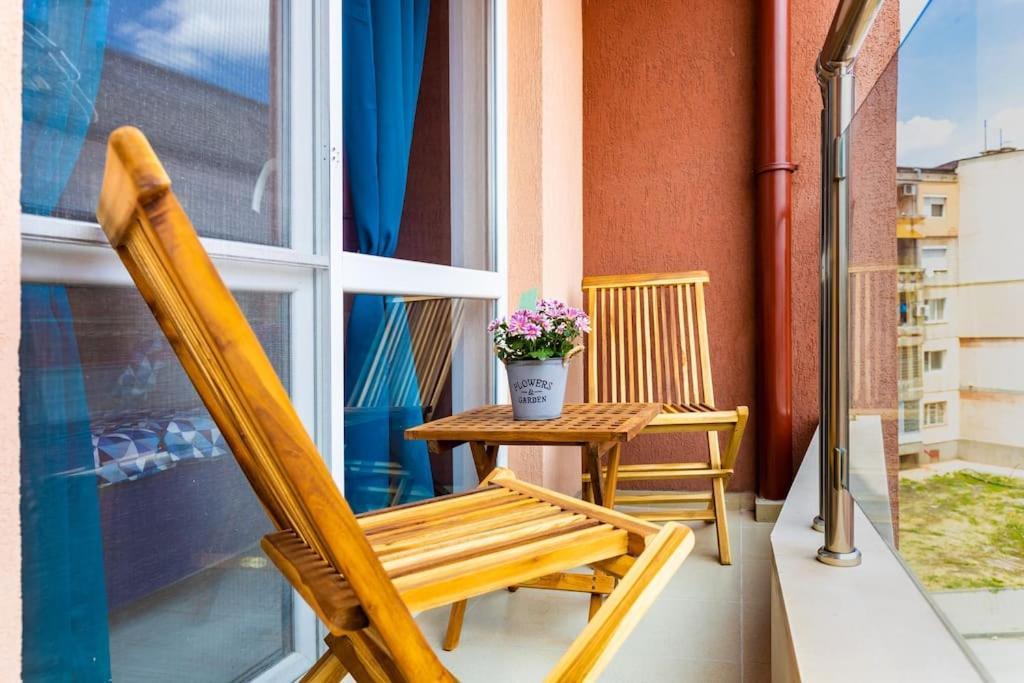 Ferienwohnung The Little Beauty Next To Old Town & Kapana Plowdiw Exterior foto